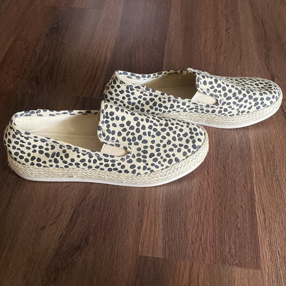 Esprit Leopard Shoes - Picture 4 of 8